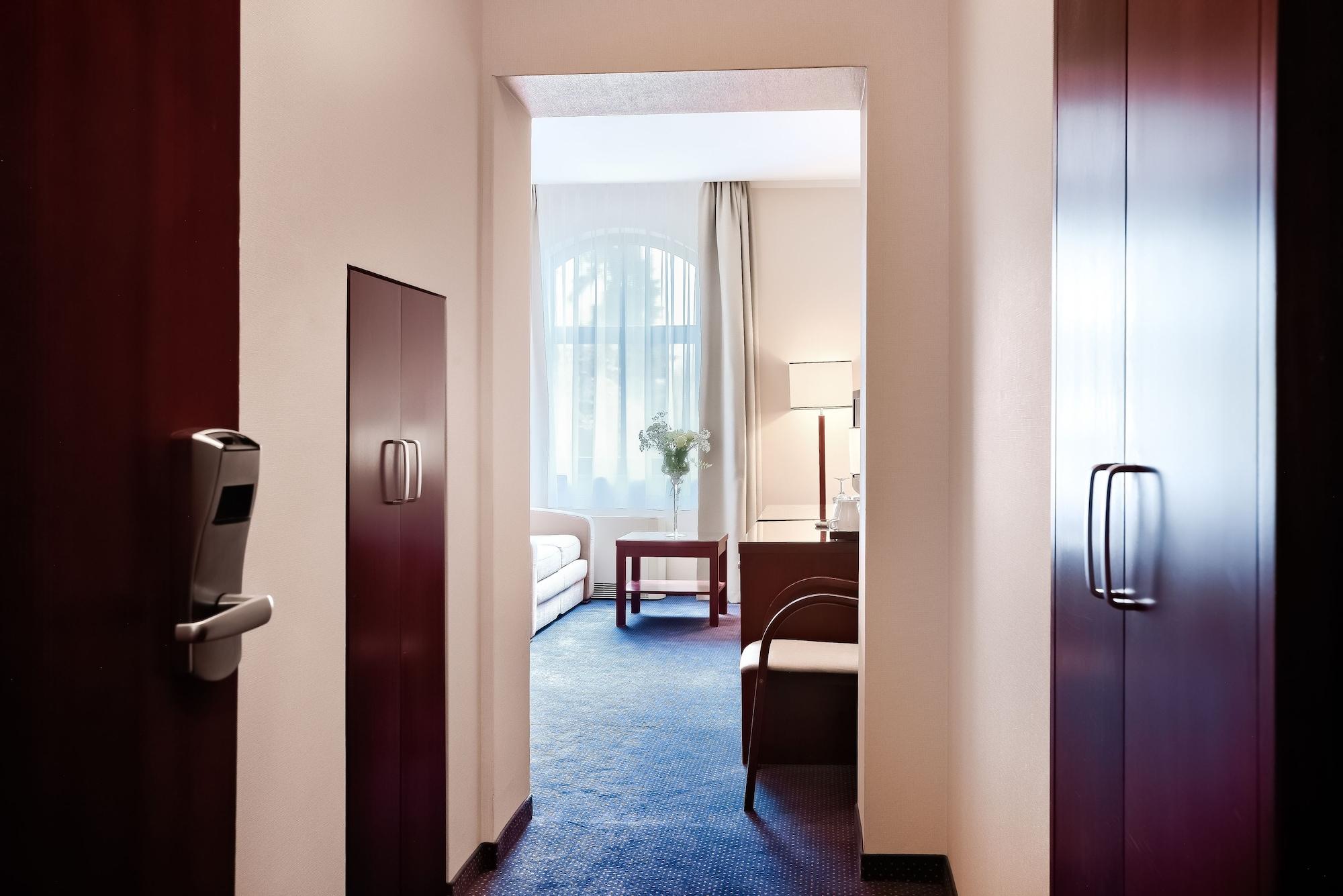 Hotel Atrium Шчечин Екстериор снимка