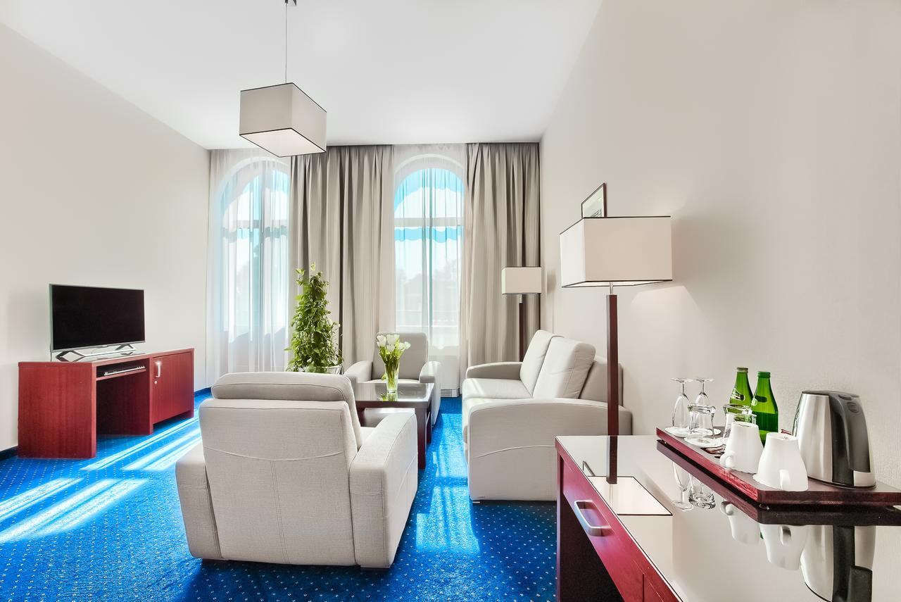 Hotel Atrium Шчечин Екстериор снимка