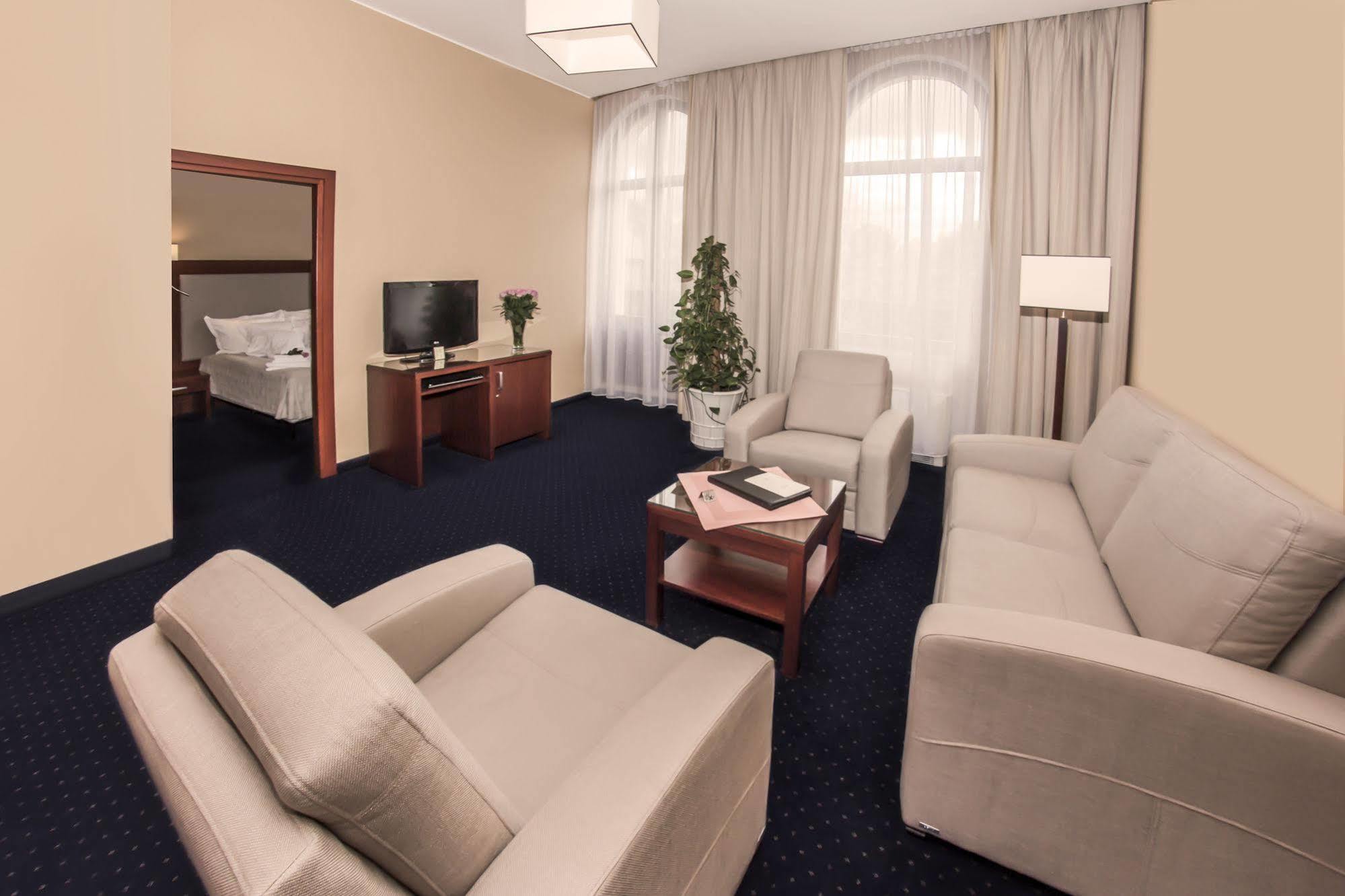 Hotel Atrium Шчечин Екстериор снимка